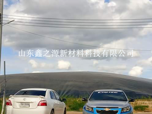 沼氣池黑膜需要進(jìn)行怎樣的養(yǎng)護(hù)工作？
