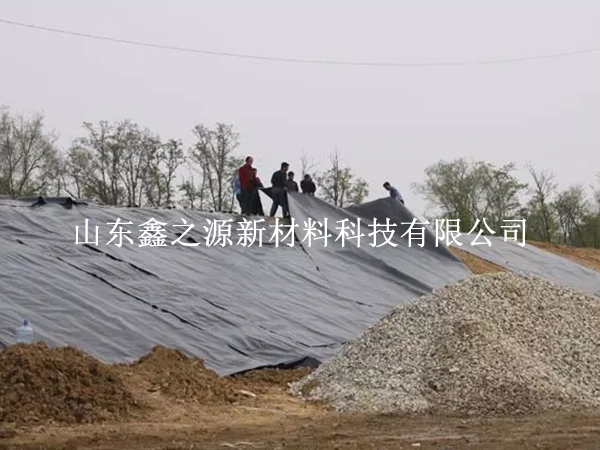 如何很好的處理養(yǎng)殖防滲膜施工中的熱脹冷縮？