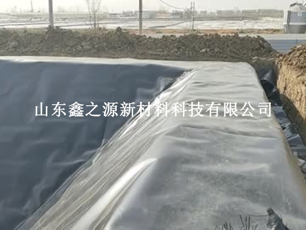 關(guān)于魚塘防滲膜接縫處理有哪些施工經(jīng)驗(yàn)？