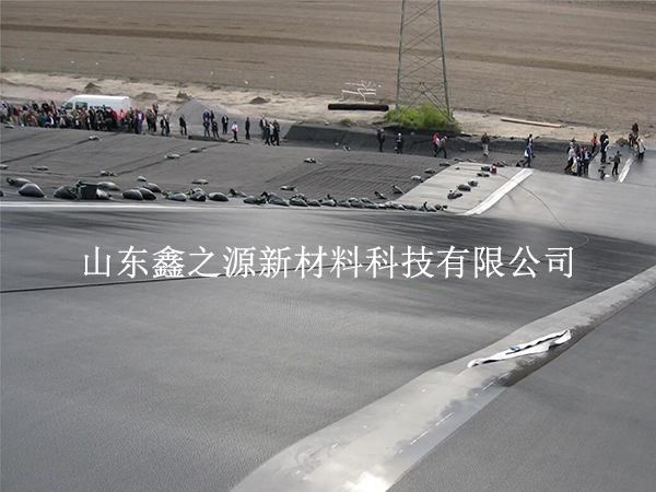 沼氣池黑膜鋪出褶皺？5 大原因找準(zhǔn)了才能對(duì)癥下藥