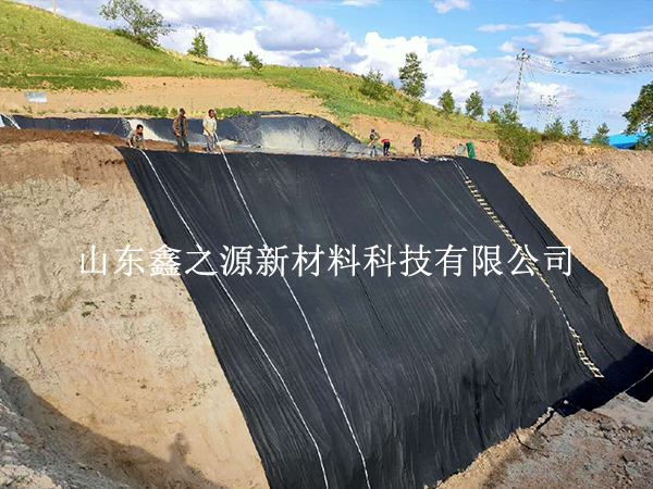 蓄水池防滲膜施工想省人工費(fèi)？這些方法超實(shí)用